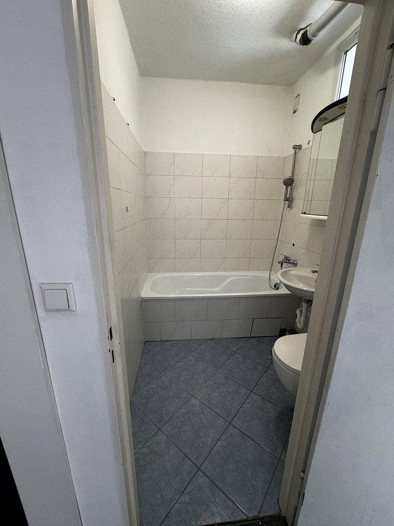 Prodej bytu 3+kk 115 m², Klamannstraße 8a, Berlin, Berlín Prodej bytu 3+kk 115 m², Klamannstraße 8a, Berlin, Berlín