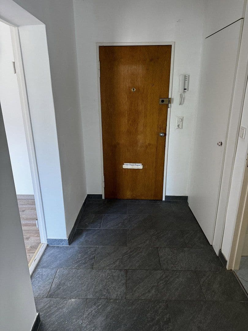 Prodej bytu 3+kk 115 m², Klamannstraße 8a, Berlin, Berlín Prodej bytu 3+kk 115 m², Klamannstraße 8a, Berlin, Berlín