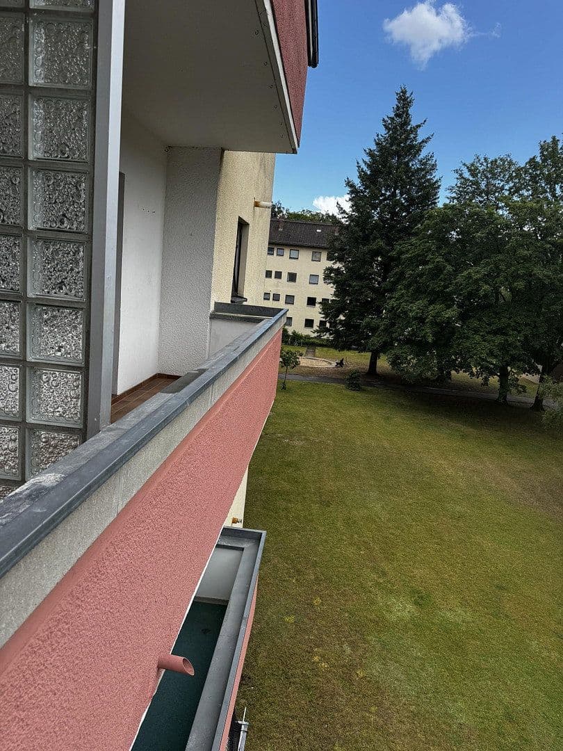 Prodej bytu 3+kk 115 m², Klamannstraße 8a, Berlin, Berlín Prodej bytu 3+kk 115 m², Klamannstraße 8a, Berlin, Berlín