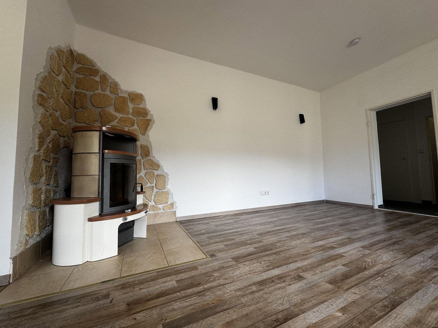 Prodej bytu 3+kk 115 m², Klamannstraße 8a, Berlin, Berlín Prodej bytu 3+kk 115 m², Klamannstraße 8a, Berlin, Berlín