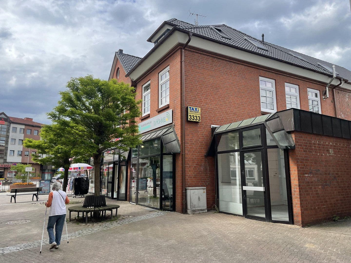 Pronájem nebytového prostoru 700 m², Alte Wache 6, Lauenburg/Elbe, Šlesvicko-Holštýnsko Pronájem nebytového prostoru 700 m², Alte Wache 6, Lauenburg/Elbe, Šlesvicko-Holštýnsko