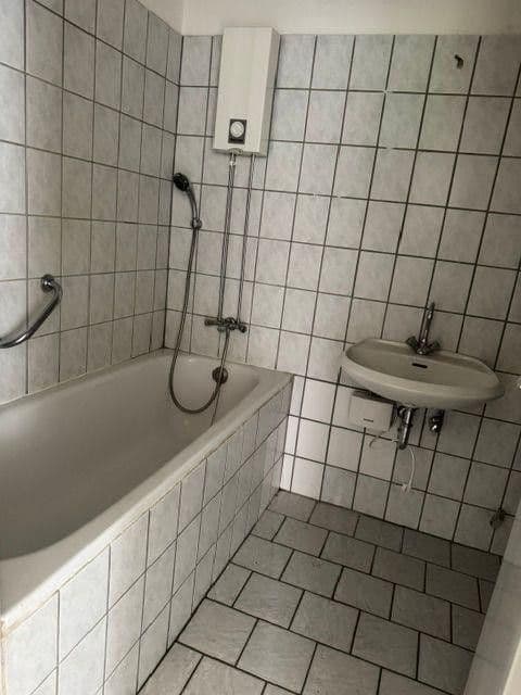Pronájem bytu 2+1 55 m², Hülsmannstraße 1, Essen, Severní Porýní-Vestfálsko Pronájem bytu 2+1 55 m², Hülsmannstraße 1, Essen, Severní Porýní-Vestfálsko