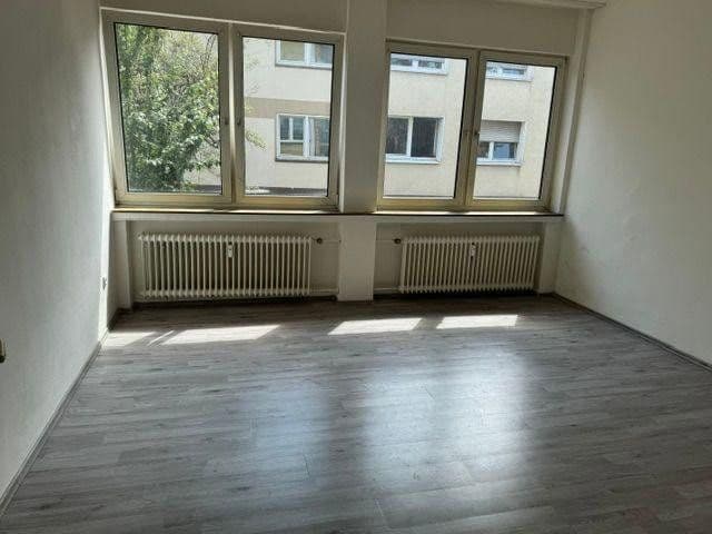 Pronájem bytu 2+1 55 m², Hülsmannstraße 1, Essen, Severní Porýní-Vestfálsko Pronájem bytu 2+1 55 m², Hülsmannstraße 1, Essen, Severní Porýní-Vestfálsko