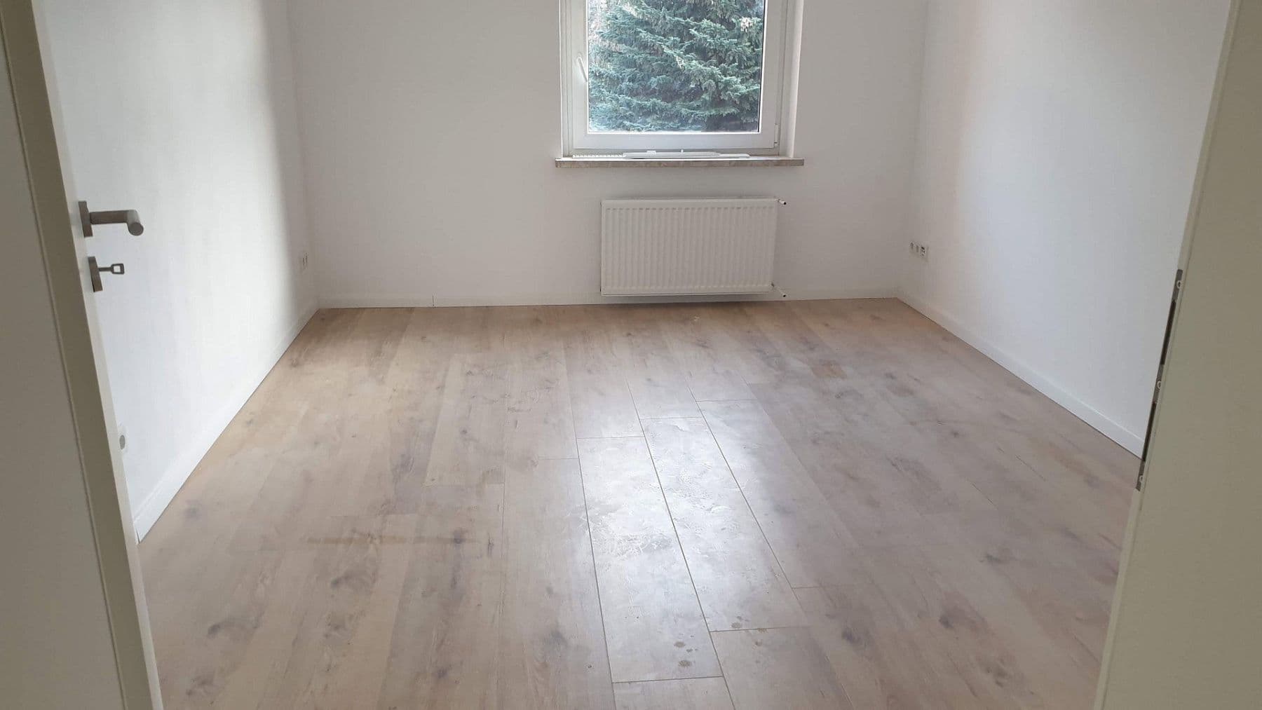 Pronájem bytu 3+1 75 m², Friederikenstr. 2, Köthen (Anhalt), Sasko-Anhaltsko Pronájem bytu 3+1 75 m², Friederikenstr. 2, Köthen (Anhalt), Sasko-Anhaltsko
