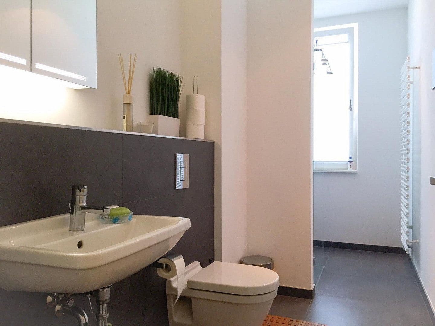 Prodej bytu 4+1 220 m², Berlin, Berlín Prodej bytu 4+1 220 m², Berlin, Berlín