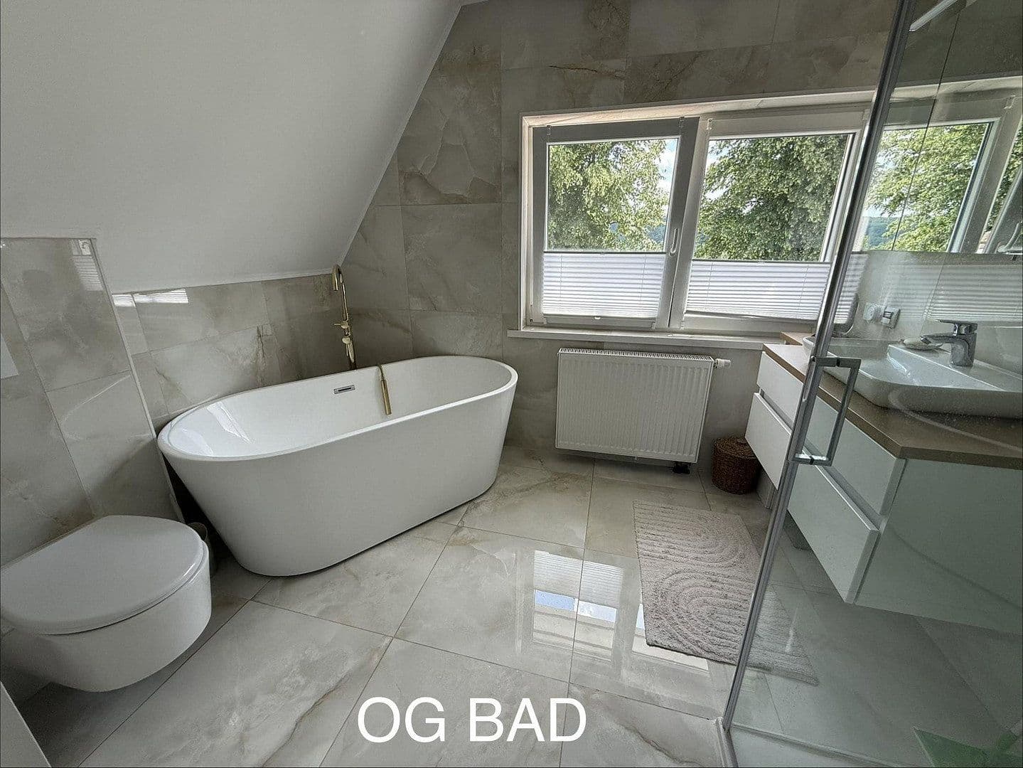 Prodej domu 140 m², pozemek 502 m², Warstein, Severní Porýní-Vestfálsko Prodej domu 140 m², pozemek 502 m², Warstein, Severní Porýní-Vestfálsko