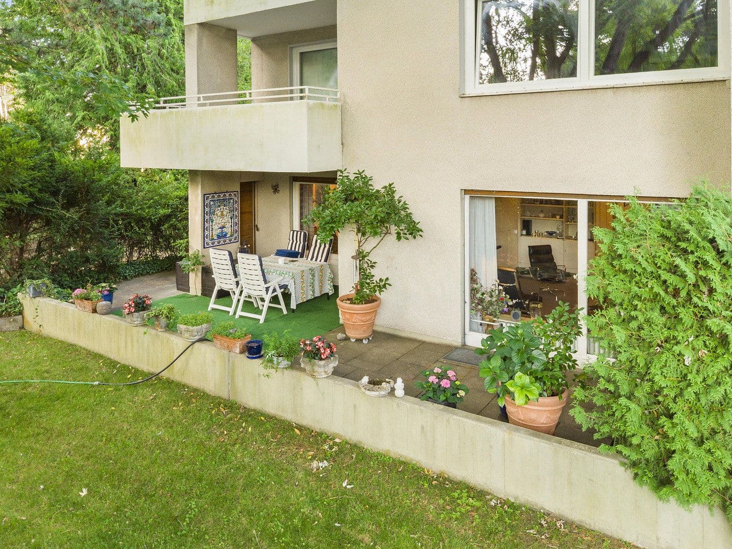 Prodej bytu 4+1 120 m², Berlin, Berlín Prodej bytu 4+1 120 m², Berlin, Berlín