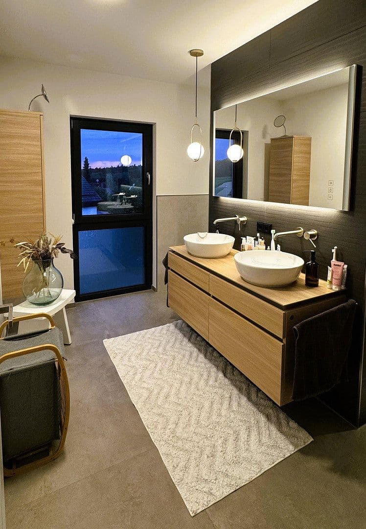 Prodej domu 153 m², pozemek 840 m², Pettendorf, Bavorsko Prodej domu 153 m², pozemek 840 m², Pettendorf, Bavorsko