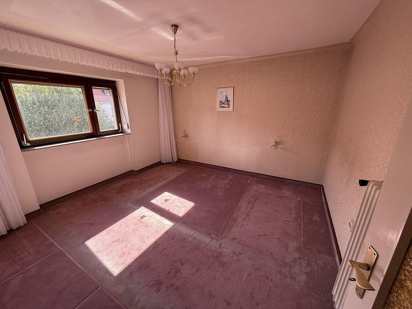 Prodej domu 135 m², pozemek 305 m², Albert-Ruppersberg Straße 36, Saarbrücken, Země Sársko Prodej domu 135 m², pozemek 305 m², Albert-Ruppersberg Straße 36, Saarbrücken, Země Sársko