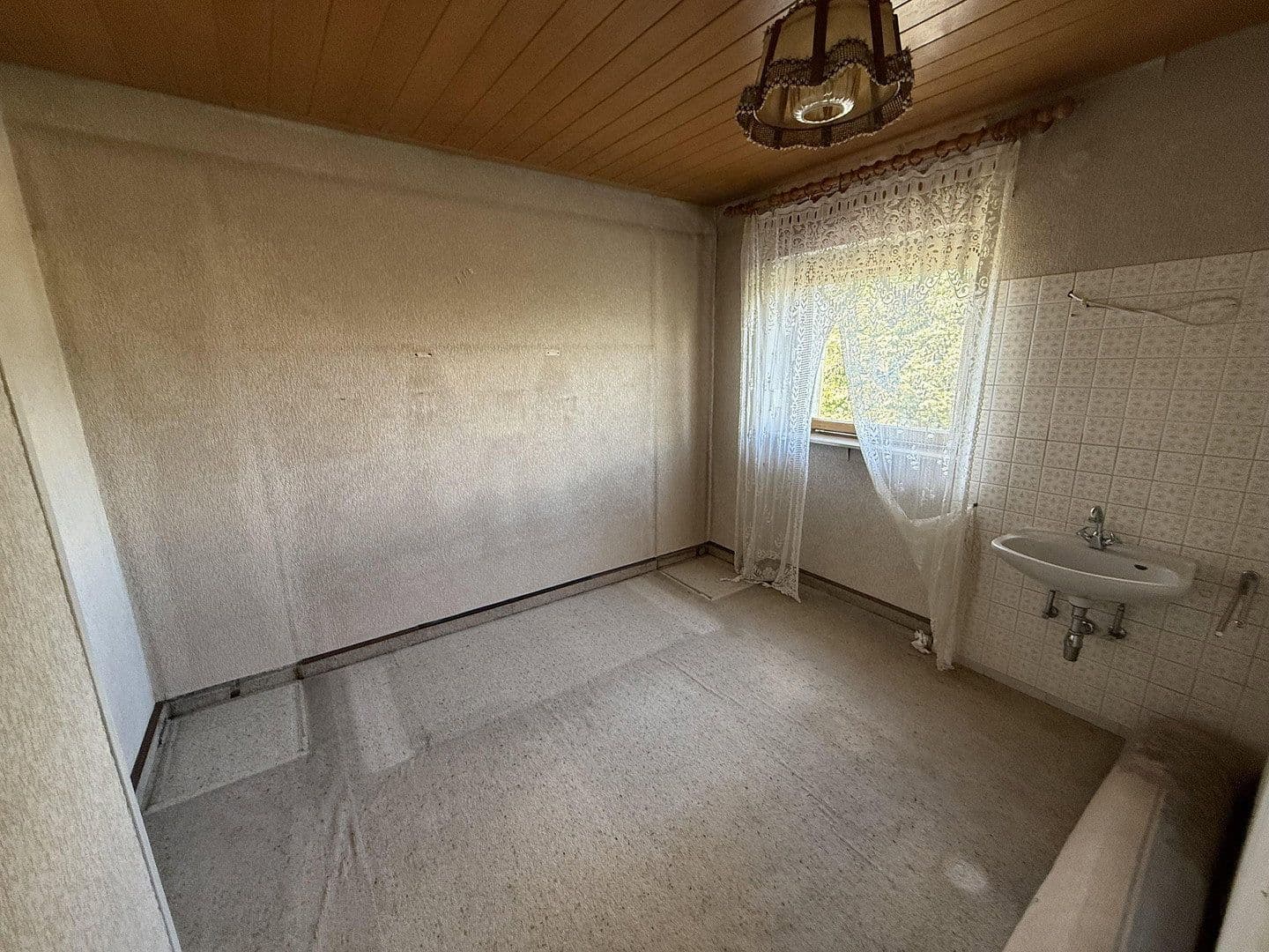 Prodej domu 135 m², pozemek 305 m², Albert-Ruppersberg Straße 36, Saarbrücken, Země Sársko Prodej domu 135 m², pozemek 305 m², Albert-Ruppersberg Straße 36, Saarbrücken, Země Sársko