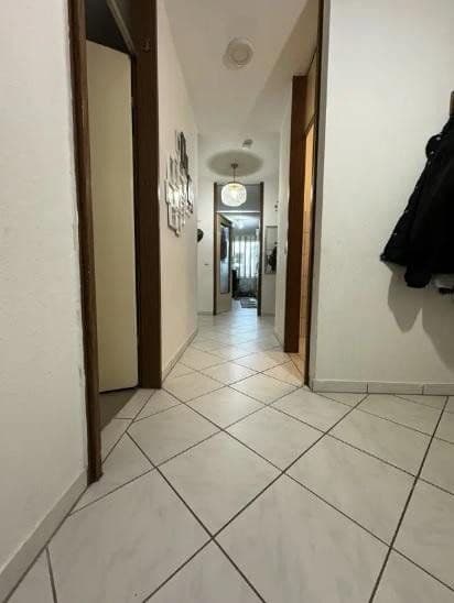 Pronájem bytu 3+1 91 m², Ferdinand-Weiß-Straße 30, Freiburg, Bádensko-Württembersko Pronájem bytu 3+1 91 m², Ferdinand-Weiß-Straße 30, Freiburg, Bádensko-Württembersko