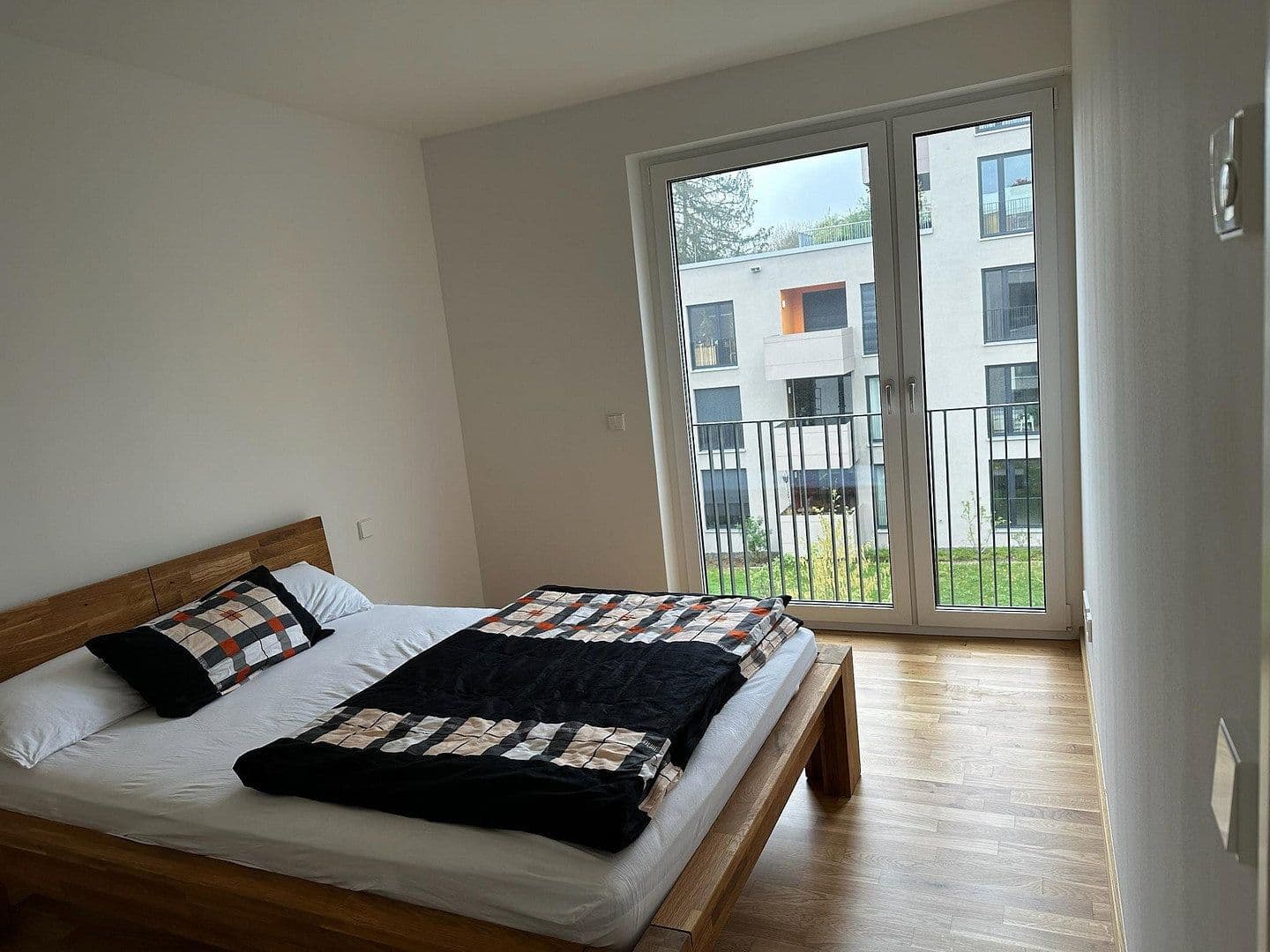 Prodej bytu 3+kk 77 m², Eisenhutstraße 42, Tübingen, Bádensko-Württembersko Prodej bytu 3+kk 77 m², Eisenhutstraße 42, Tübingen, Bádensko-Württembersko