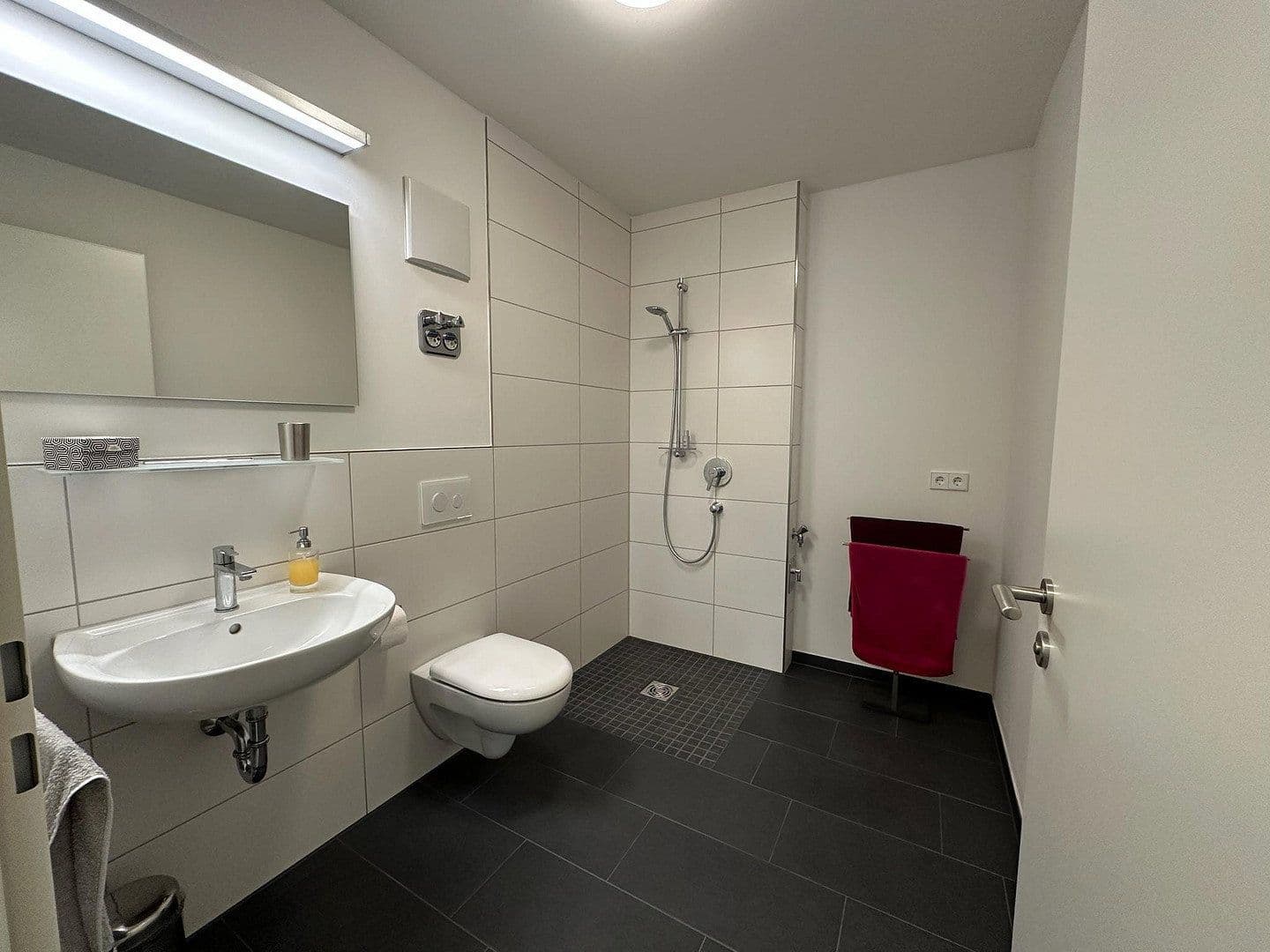 Prodej bytu 3+kk 77 m², Eisenhutstraße 42, Tübingen, Bádensko-Württembersko Prodej bytu 3+kk 77 m², Eisenhutstraße 42, Tübingen, Bádensko-Württembersko