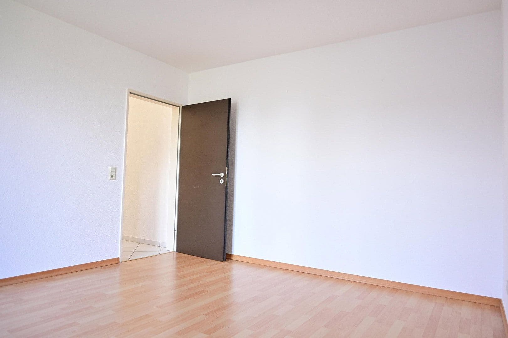 Pronájem bytu 2+1 50 m², Talbrückenstr. 7, Bielefeld, Severní Porýní-Vestfálsko Pronájem bytu 2+1 50 m², Talbrückenstr. 7, Bielefeld, Severní Porýní-Vestfálsko