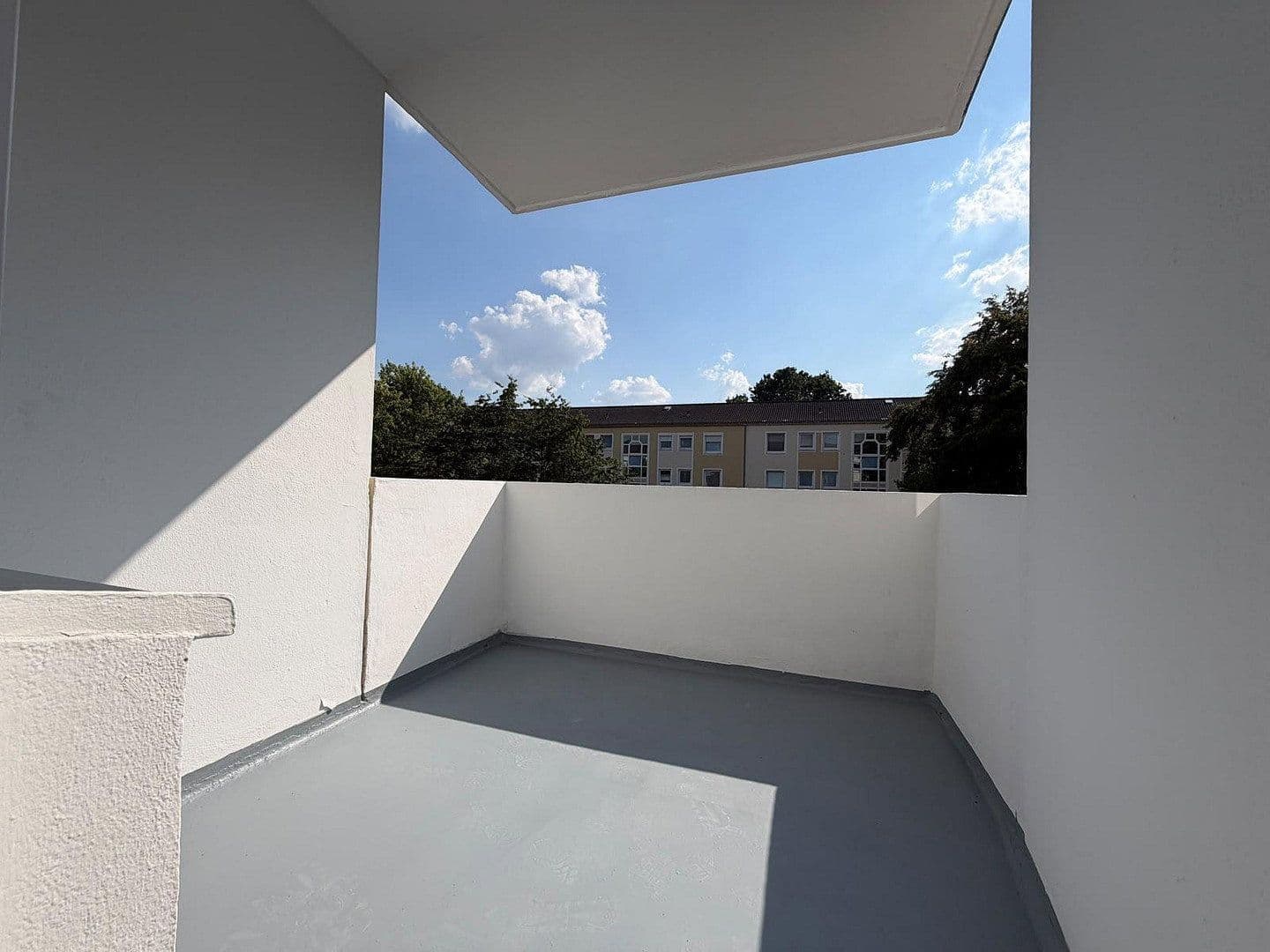 Prodej bytu 3+1 65 m², Graubündener Straße 39, Bremen, Bremen Prodej bytu 3+1 65 m², Graubündener Straße 39, Bremen, Bremen