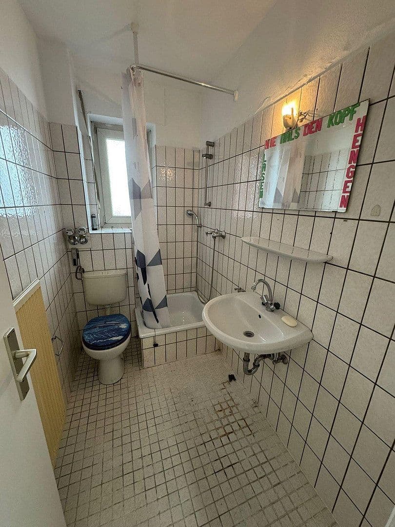 Pronájem bytu 1+1 30 m², Gladbecker Straße 246, Essen, Severní Porýní-Vestfálsko Pronájem bytu 1+1 30 m², Gladbecker Straße 246, Essen, Severní Porýní-Vestfálsko