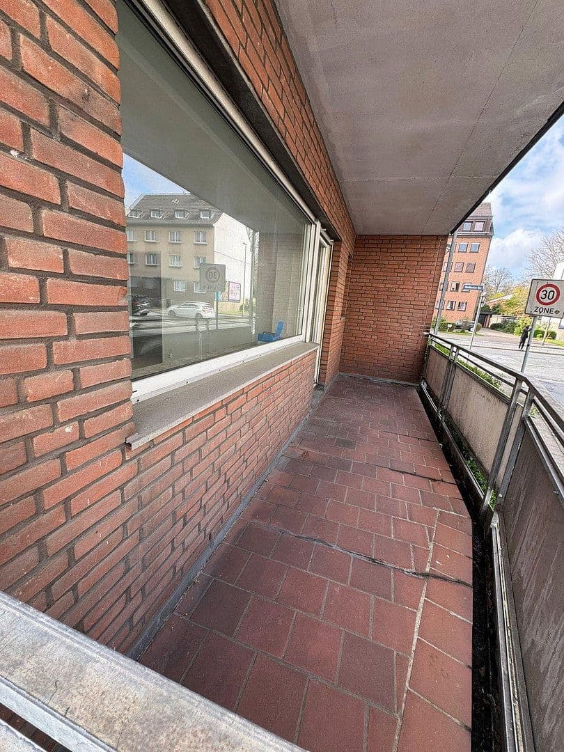 Pronájem bytu 1+1 30 m², Gladbecker Straße 246, Essen, Severní Porýní-Vestfálsko Pronájem bytu 1+1 30 m², Gladbecker Straße 246, Essen, Severní Porýní-Vestfálsko