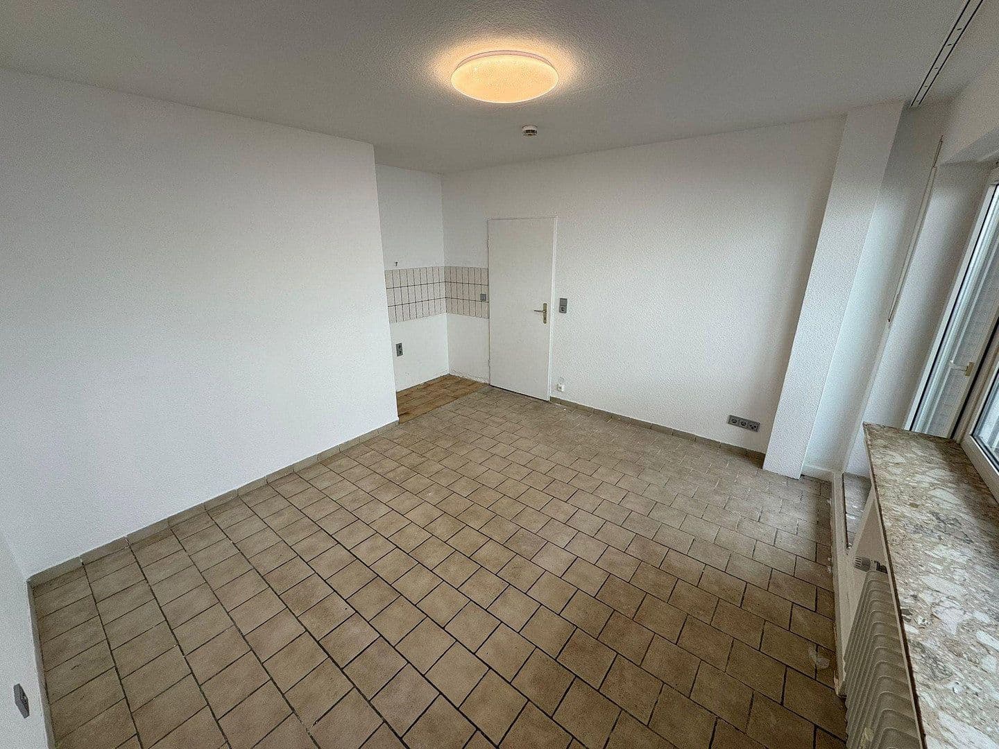 Pronájem bytu 1+1 30 m², Gladbecker Straße 246, Essen, Severní Porýní-Vestfálsko Pronájem bytu 1+1 30 m², Gladbecker Straße 246, Essen, Severní Porýní-Vestfálsko