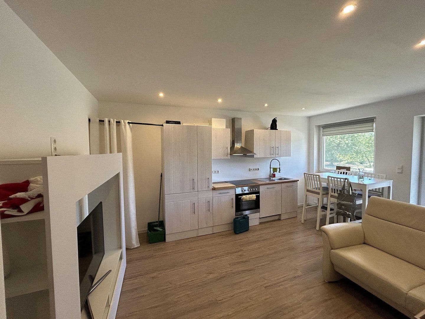 Pronájem bytu 2+1 40 m², Wiesenstraße 14, Wildeck, Hessen Pronájem bytu 2+1 40 m², Wiesenstraße 14, Wildeck, Hessen