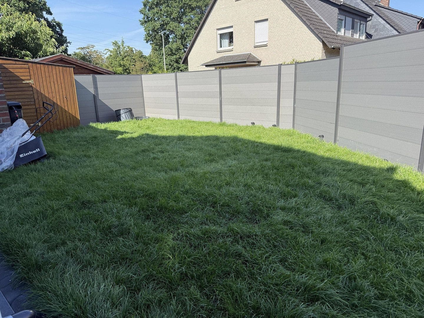 Prodej domu 120 m², pozemek 300 m², Isernhagen, Isernhagen, Dolní Sasko Prodej domu 120 m², pozemek 300 m², Isernhagen, Isernhagen, Dolní Sasko