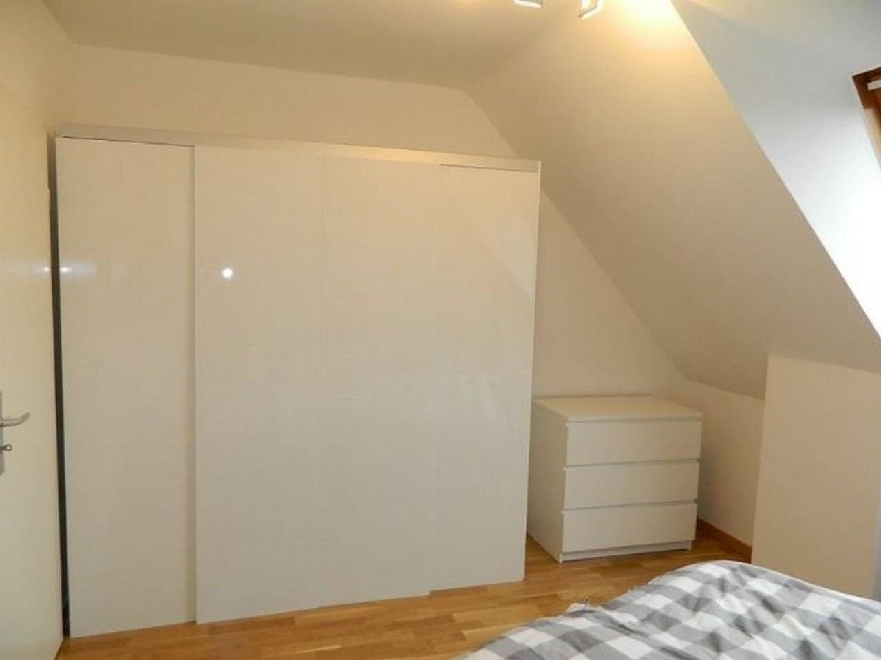 Pronájem bytu 2+1 20 m², Gerhard-vom-Rath-Straße 67, Köln, Severní Porýní-Vestfálsko Pronájem bytu 2+1 20 m², Gerhard-vom-Rath-Straße 67, Köln, Severní Porýní-Vestfálsko