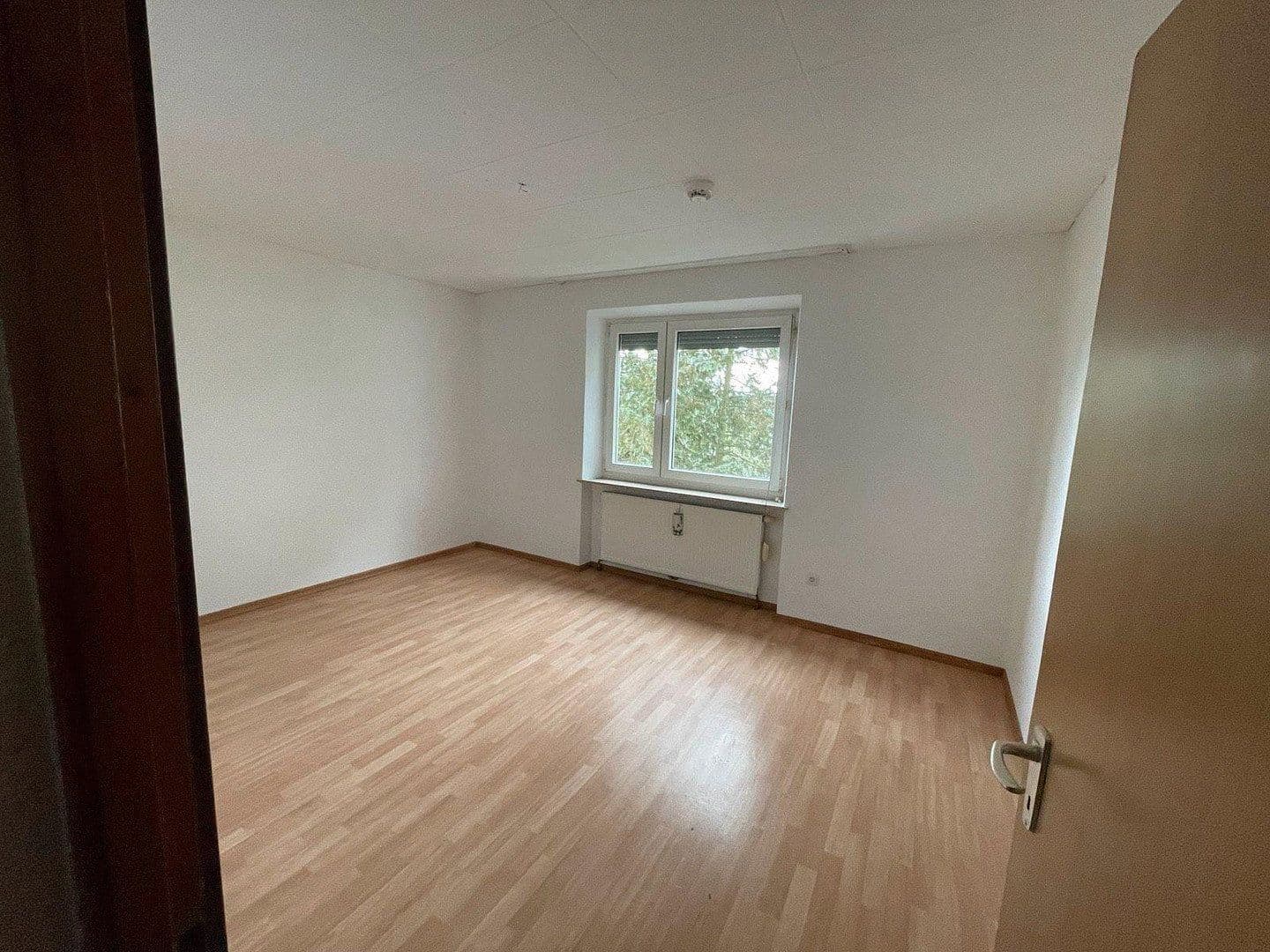 Pronájem bytu 2+1 52 m², Ludwig-Thoma-Straße, Bayreuth, Bavorsko Pronájem bytu 2+1 52 m², Ludwig-Thoma-Straße, Bayreuth, Bavorsko