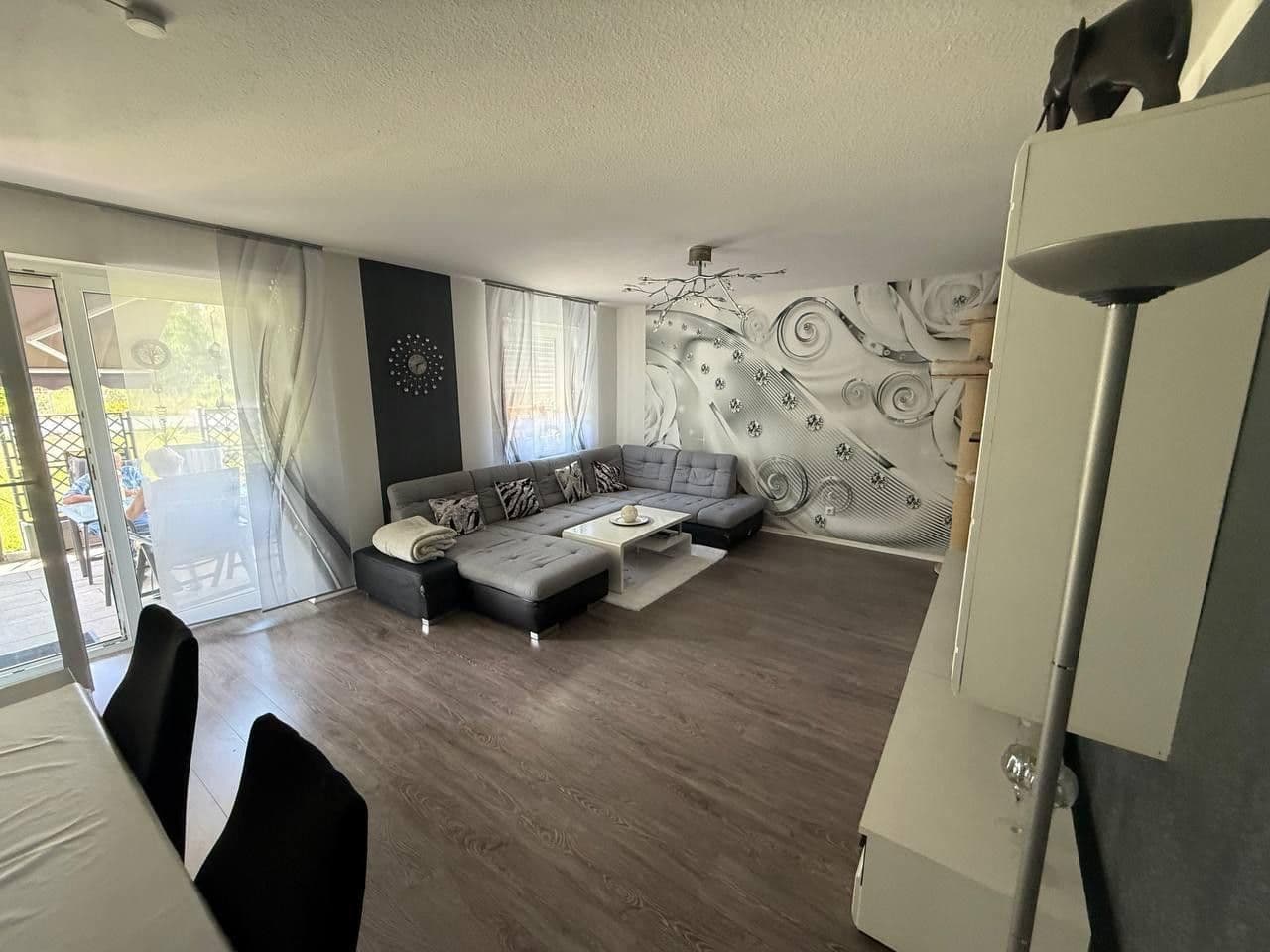 Pronájem bytu 3+1 94 m², Brandweiher 32, Weiden, Bavorsko Pronájem bytu 3+1 94 m², Brandweiher 32, Weiden, Bavorsko