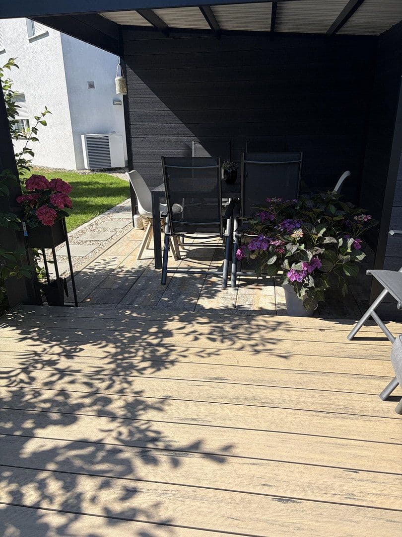 Prodej domu 145 m², pozemek 447 m², Neu-Ulm, Bavorsko Prodej domu 145 m², pozemek 447 m², Neu-Ulm, Bavorsko