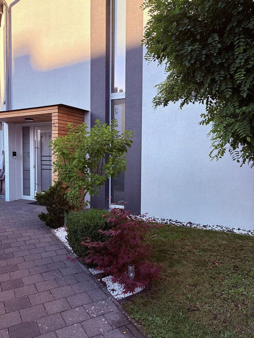 Prodej domu 145 m², pozemek 447 m², Neu-Ulm, Bavorsko Prodej domu 145 m², pozemek 447 m², Neu-Ulm, Bavorsko