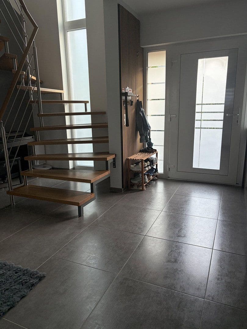 Prodej domu 145 m², pozemek 447 m², Neu-Ulm, Bavorsko Prodej domu 145 m², pozemek 447 m², Neu-Ulm, Bavorsko