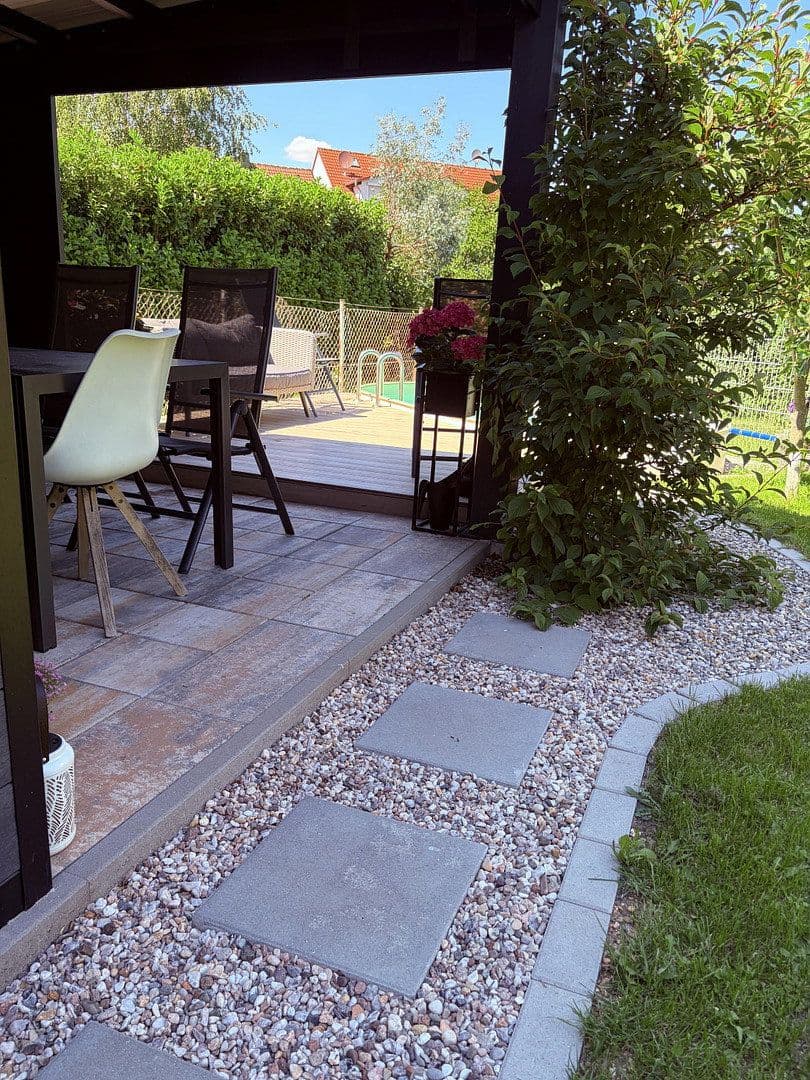 Prodej domu 145 m², pozemek 447 m², Neu-Ulm, Bavorsko Prodej domu 145 m², pozemek 447 m², Neu-Ulm, Bavorsko