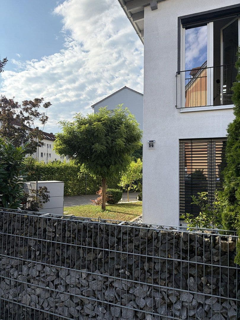 Prodej domu 145 m², pozemek 447 m², Neu-Ulm, Bavorsko Prodej domu 145 m², pozemek 447 m², Neu-Ulm, Bavorsko