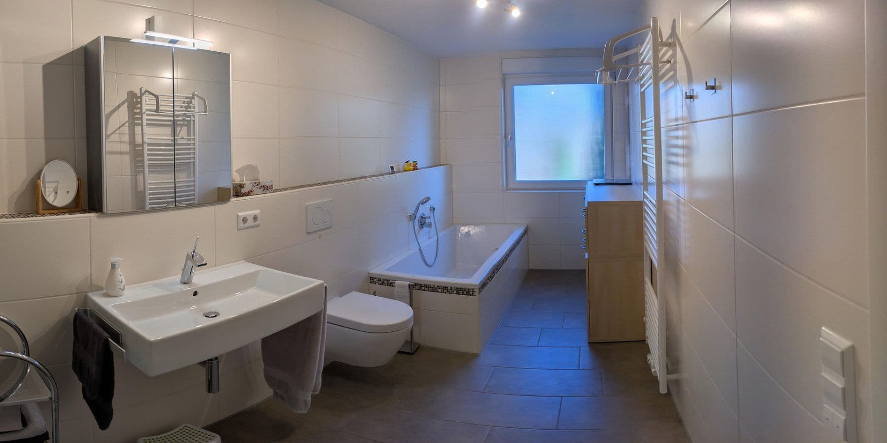 Prodej domu 159 m², pozemek 220 m², Plochingen, Bádensko-Württembersko Prodej domu 159 m², pozemek 220 m², Plochingen, Bádensko-Württembersko