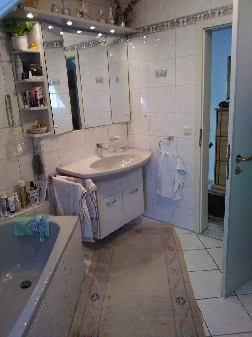 Prodej bytu 3+1 101 m², Oberasbach, Bavorsko Prodej bytu 3+1 101 m², Oberasbach, Bavorsko