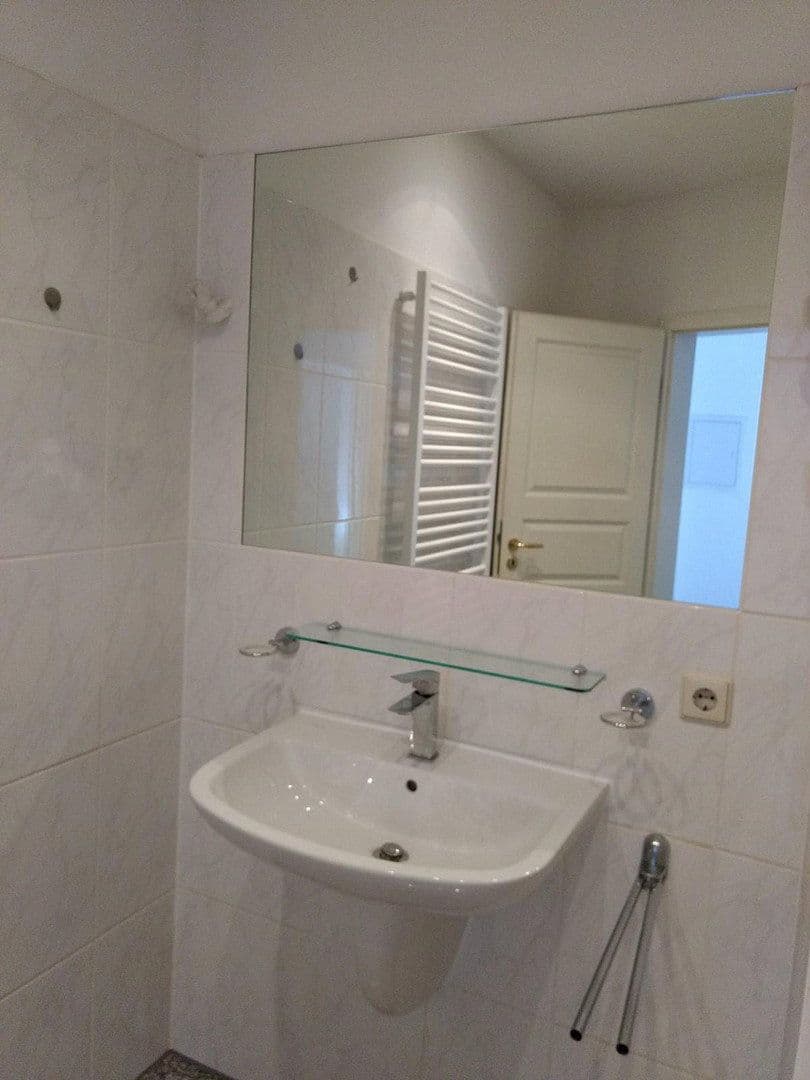 Prodej bytu 4+1 101 m², Fichtestrasse 5, Leipzig, Sasko Prodej bytu 4+1 101 m², Fichtestrasse 5, Leipzig, Sasko