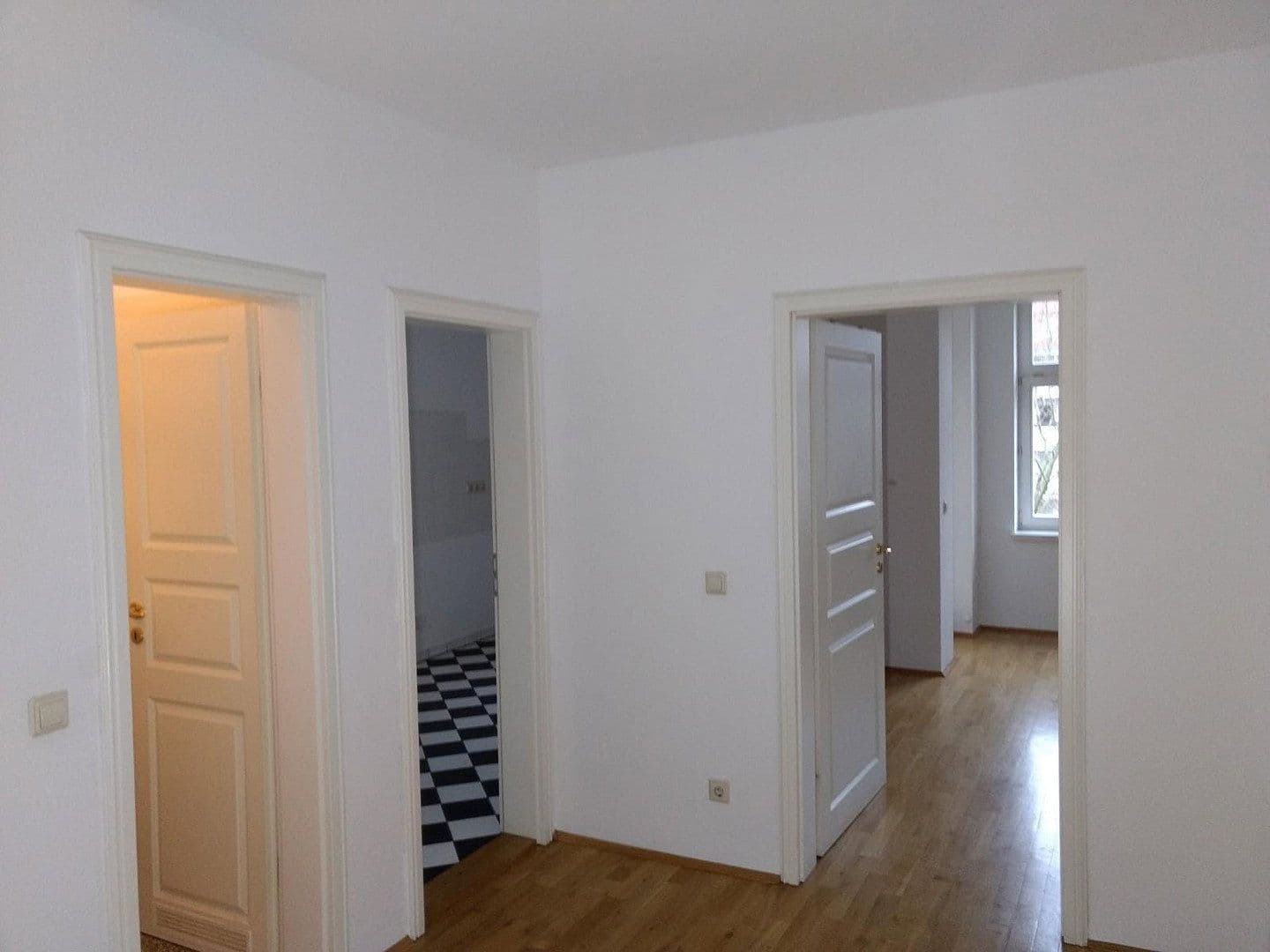 Prodej bytu 4+1 101 m², Fichtestrasse 5, Leipzig, Sasko Prodej bytu 4+1 101 m², Fichtestrasse 5, Leipzig, Sasko