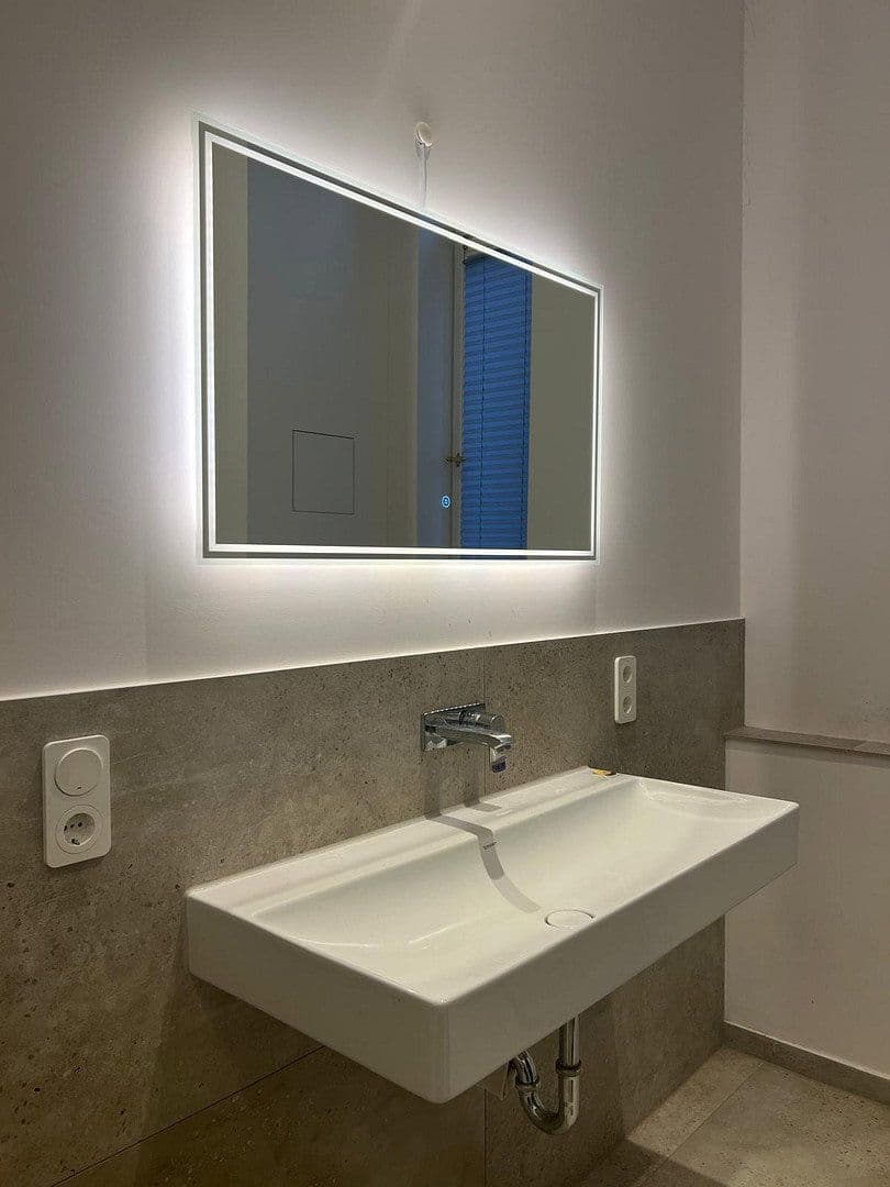 Pronájem bytu 2+1 71 m², Schloßstr. 69, Berlin, Berlín Pronájem bytu 2+1 71 m², Schloßstr. 69, Berlin, Berlín
