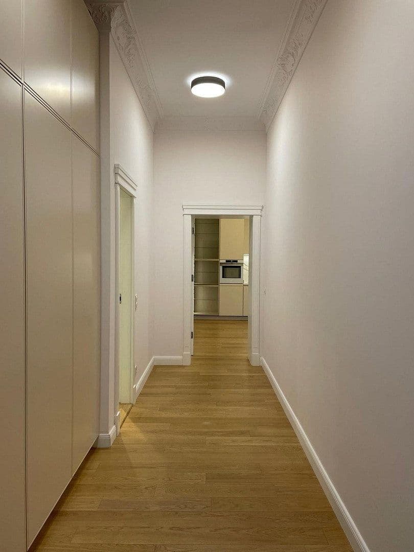 Pronájem bytu 2+1 71 m², Schloßstr. 69, Berlin, Berlín Pronájem bytu 2+1 71 m², Schloßstr. 69, Berlin, Berlín