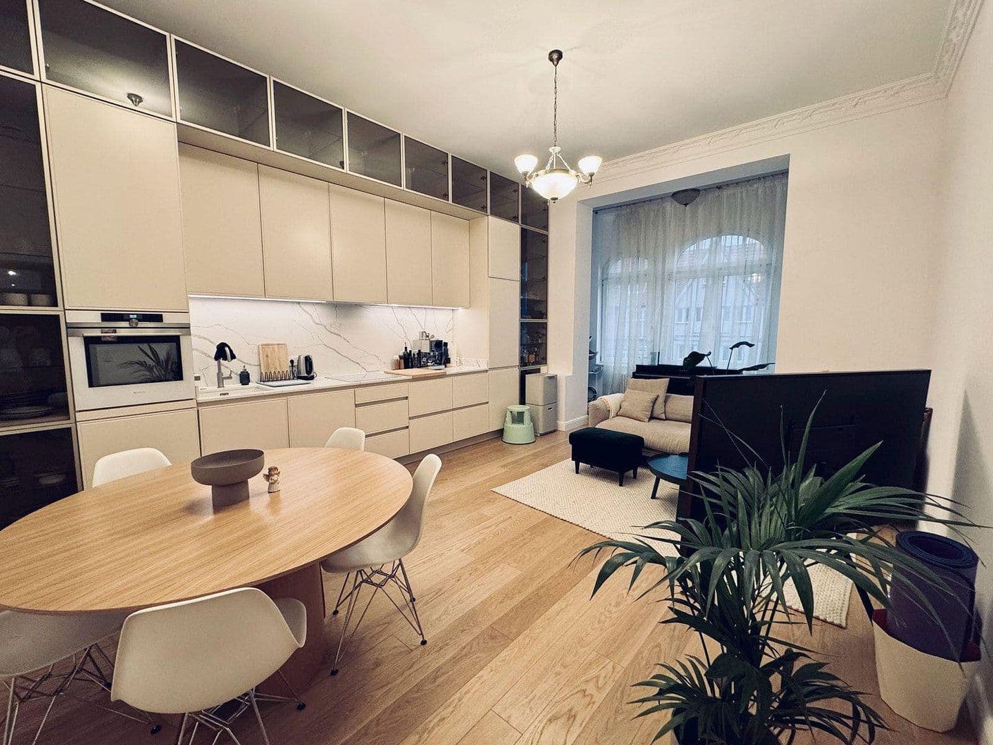 Pronájem bytu 2+1 71 m², Schloßstr. 69, Berlin, Berlín Pronájem bytu 2+1 71 m², Schloßstr. 69, Berlin, Berlín