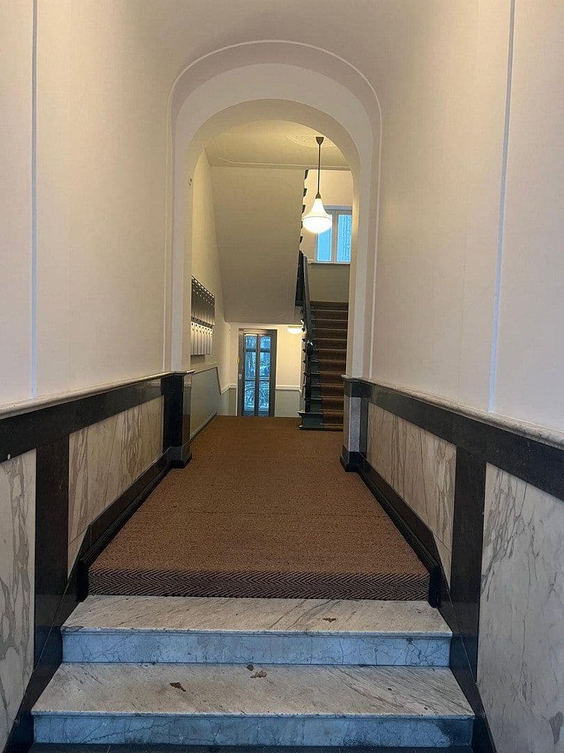 Pronájem bytu 2+1 71 m², Schloßstr. 69, Berlin, Berlín Pronájem bytu 2+1 71 m², Schloßstr. 69, Berlin, Berlín