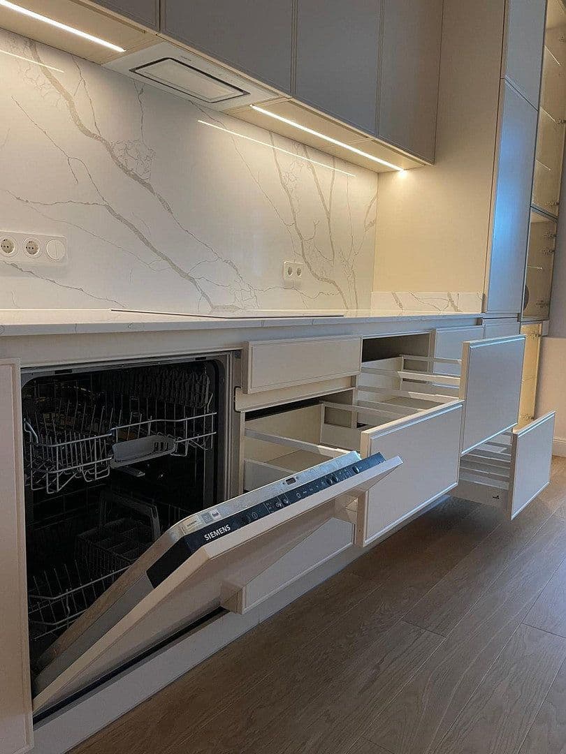 Pronájem bytu 2+1 71 m², Schloßstr. 69, Berlin, Berlín Pronájem bytu 2+1 71 m², Schloßstr. 69, Berlin, Berlín