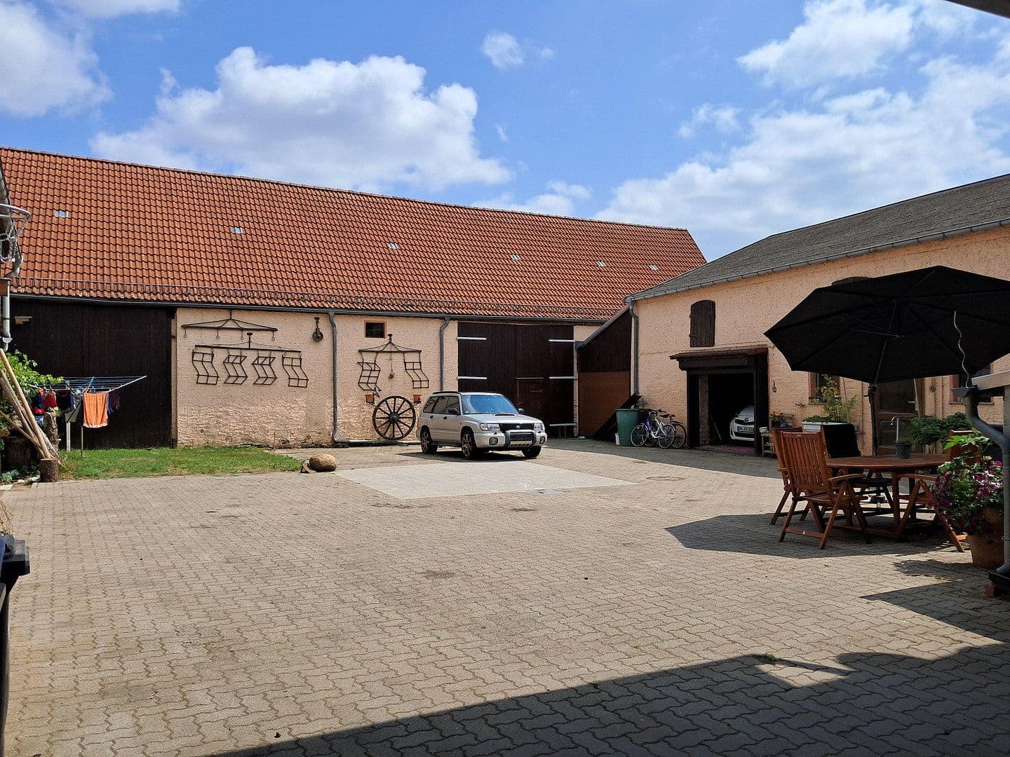 Prodej domu 192 m², pozemek 2.350 m², Wiesenburg/Mark, Braniborsko Prodej domu 192 m², pozemek 2.350 m², Wiesenburg/Mark, Braniborsko