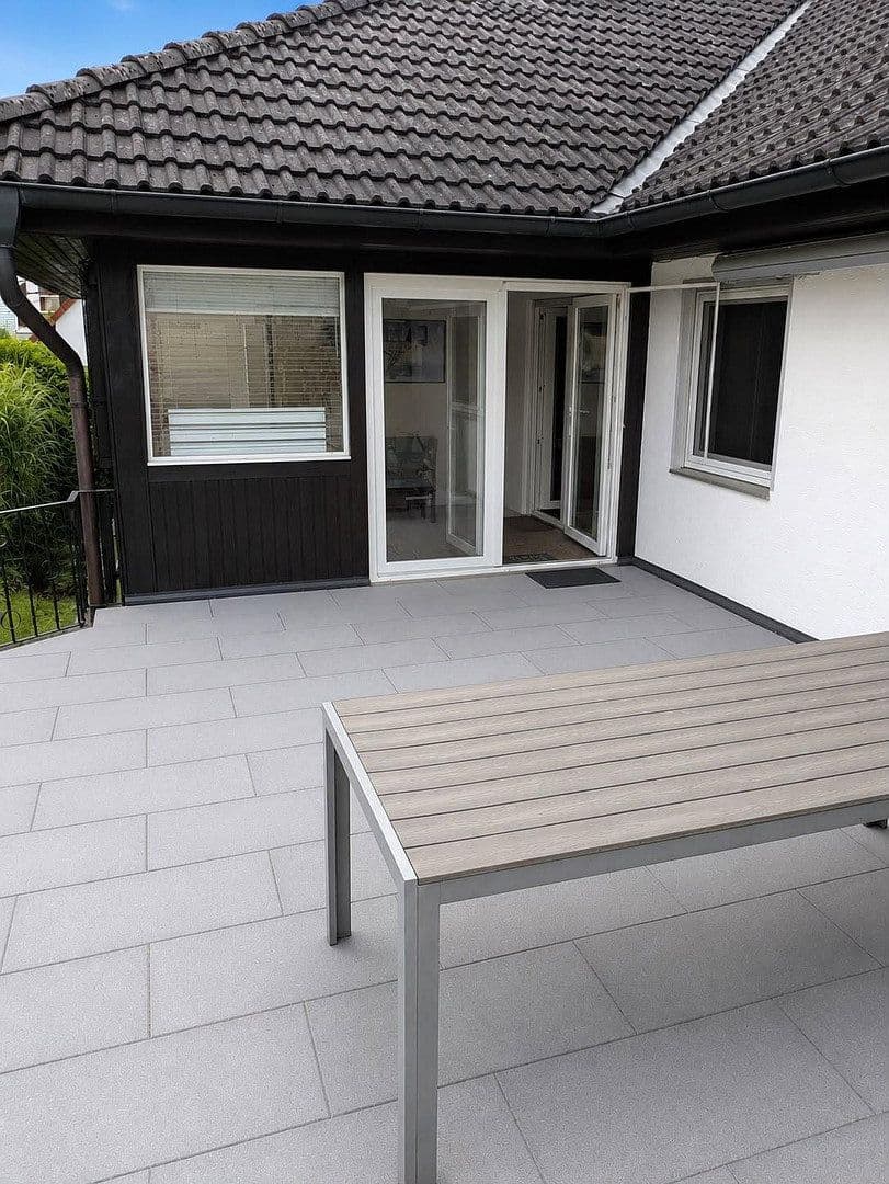 Prodej domu 232 m², pozemek 771 m², Altdorf bei Nürnberg, Bavorsko Prodej domu 232 m², pozemek 771 m², Altdorf bei Nürnberg, Bavorsko