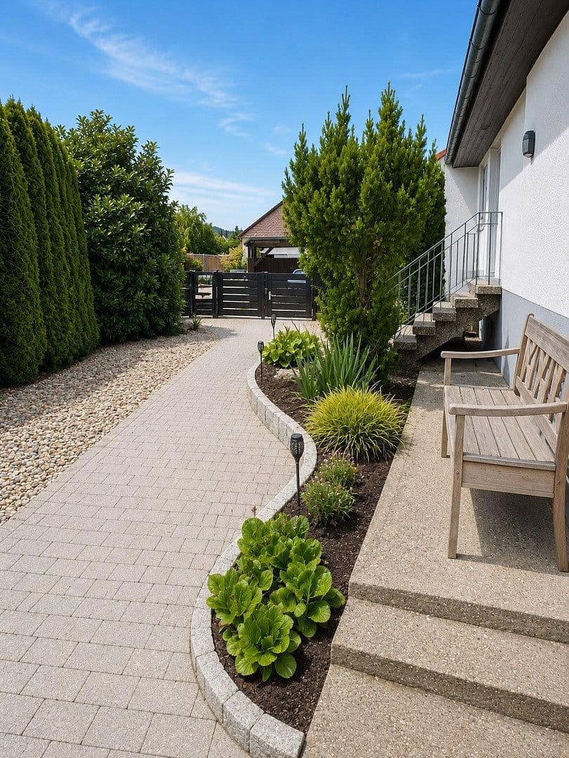 Prodej domu 232 m², pozemek 771 m², Altdorf bei Nürnberg, Bavorsko Prodej domu 232 m², pozemek 771 m², Altdorf bei Nürnberg, Bavorsko
