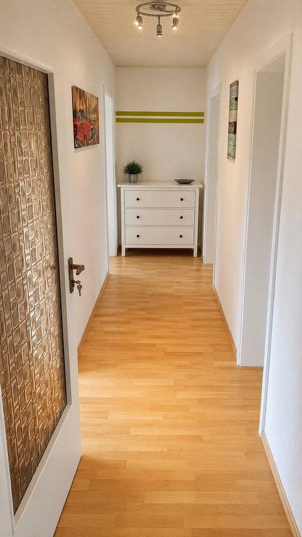 Prodej domu 232 m², pozemek 771 m², Altdorf bei Nürnberg, Bavorsko Prodej domu 232 m², pozemek 771 m², Altdorf bei Nürnberg, Bavorsko