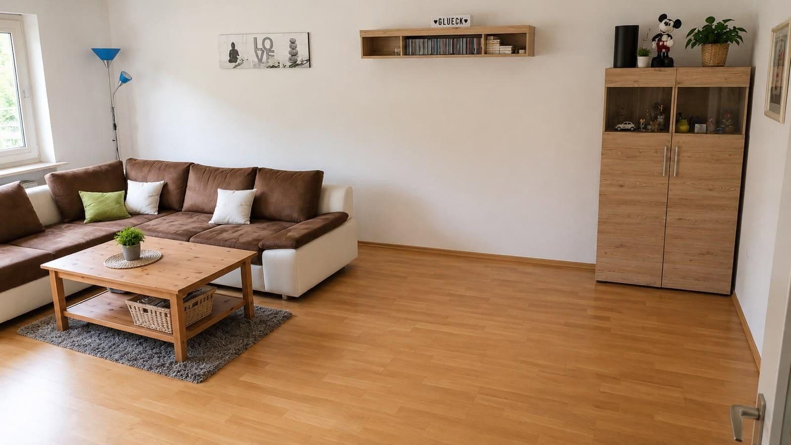 Prodej domu 232 m², pozemek 771 m², Altdorf bei Nürnberg, Bavorsko Prodej domu 232 m², pozemek 771 m², Altdorf bei Nürnberg, Bavorsko
