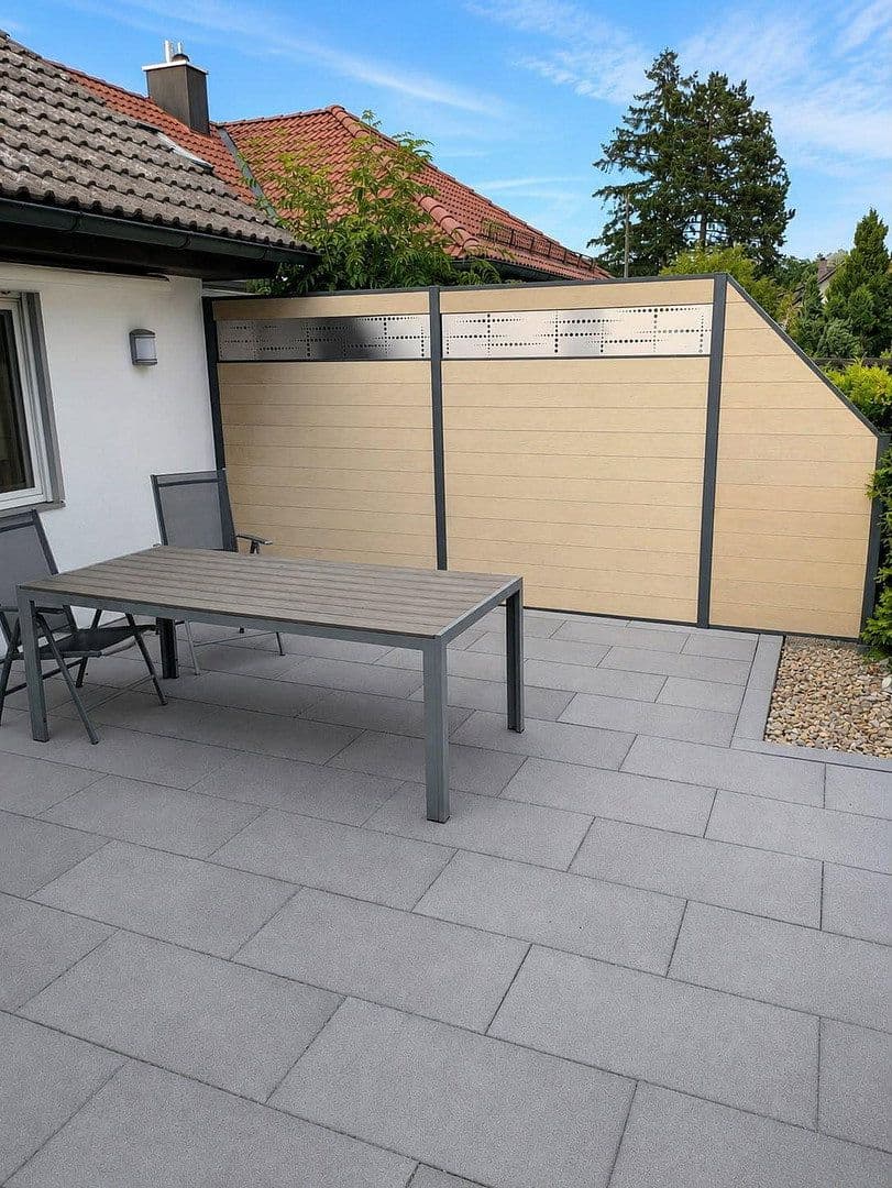 Prodej domu 232 m², pozemek 771 m², Altdorf bei Nürnberg, Bavorsko Prodej domu 232 m², pozemek 771 m², Altdorf bei Nürnberg, Bavorsko