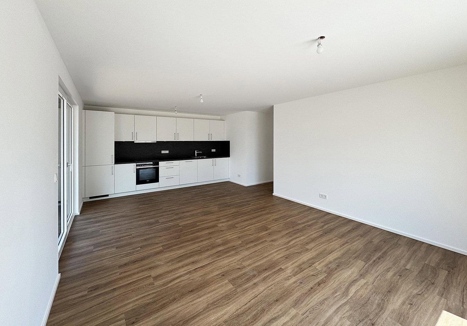 Pronájem bytu 4+1 95 m², Anzing, Bavorsko Pronájem bytu 4+1 95 m², Anzing, Bavorsko