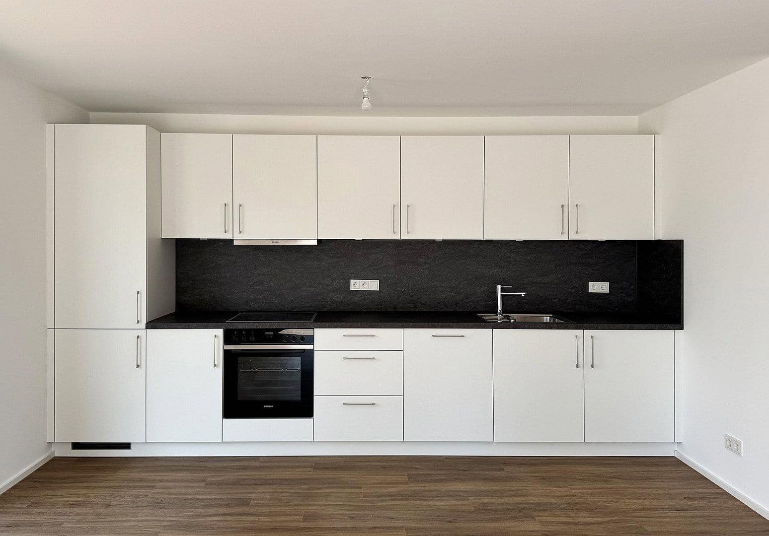 Pronájem bytu 4+1 95 m², Anzing, Bavorsko Pronájem bytu 4+1 95 m², Anzing, Bavorsko