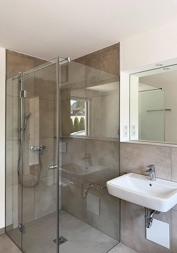 Pronájem bytu 4+1 95 m², Anzing, Bavorsko Pronájem bytu 4+1 95 m², Anzing, Bavorsko